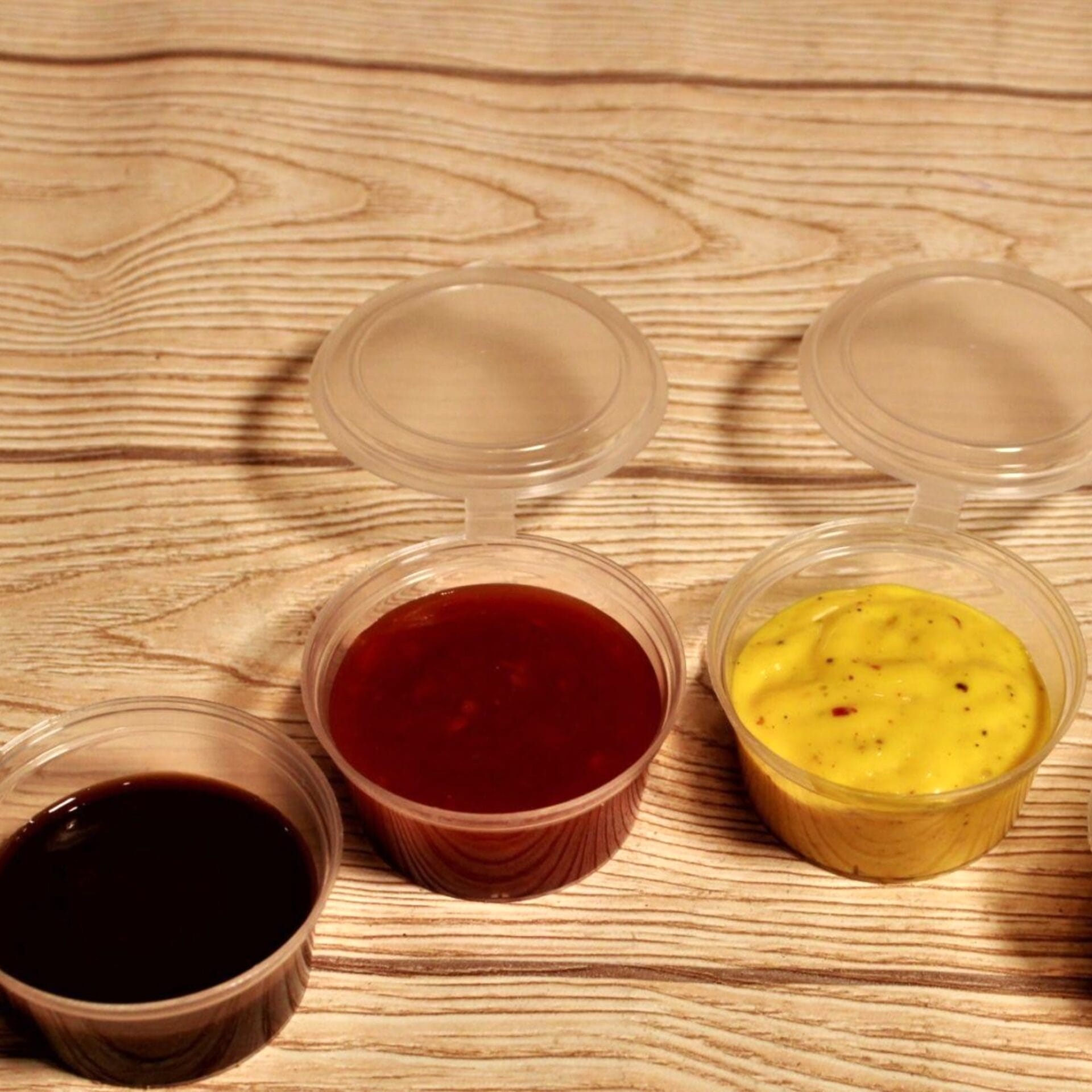 2oz Clear Hinged Lids Sauce Pots - Image 9